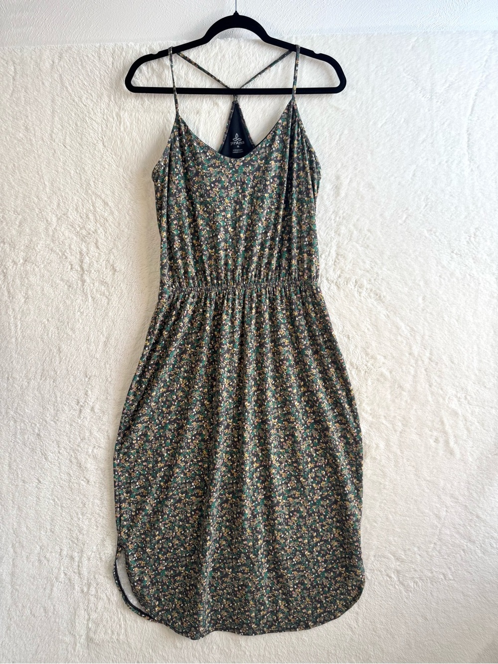 Prana Ayla Dress Women’s Medium Green Midi Built-in Bra Athleisure Casual